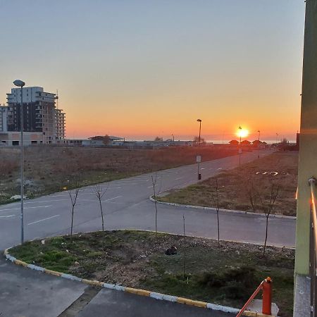 Alegria Summerland Mamaia Εξωτερικό φωτογραφία