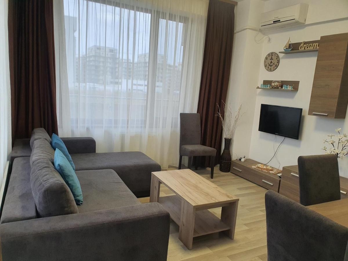 Alegria Summerland Mamaia Εξωτερικό φωτογραφία