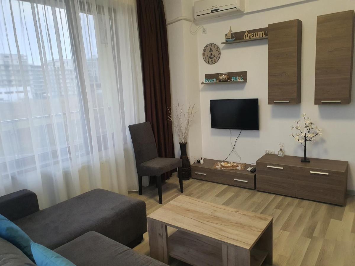 Alegria Summerland Mamaia Εξωτερικό φωτογραφία