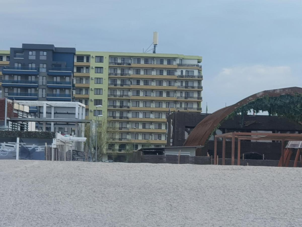 Alegria Summerland Mamaia Εξωτερικό φωτογραφία